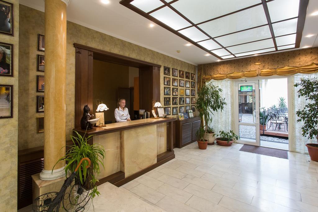 Residence Odesskij Dvorik Odessa Exterior foto